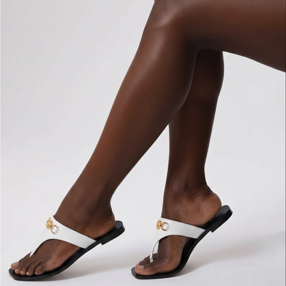 New Authentic VERSACE Medusa ’95 Flat Leather Sandals – White